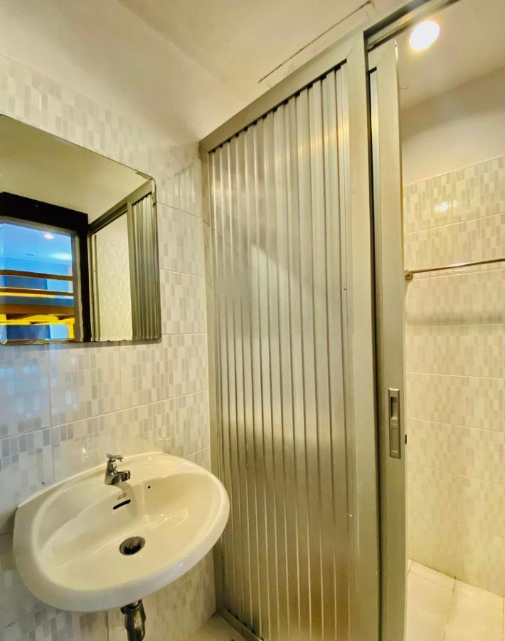 Frutta Hostel Patong المظهر الخارجي الصورة