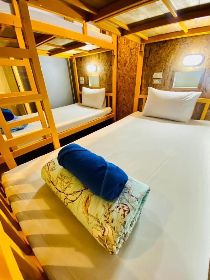Frutta Hostel Patong المظهر الخارجي الصورة
